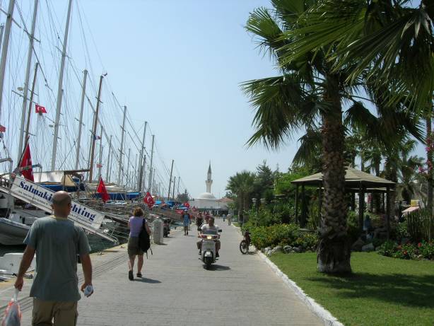 Bodrum Marina ve gün batımı yürüyüşü